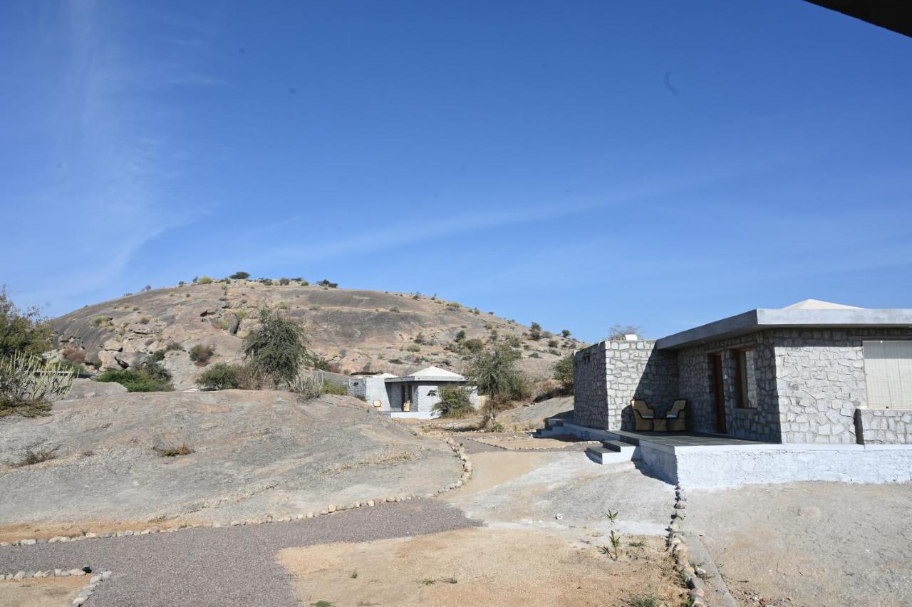 Clarks Safari Jawai Hotel Jawai Bandh Exterior photo