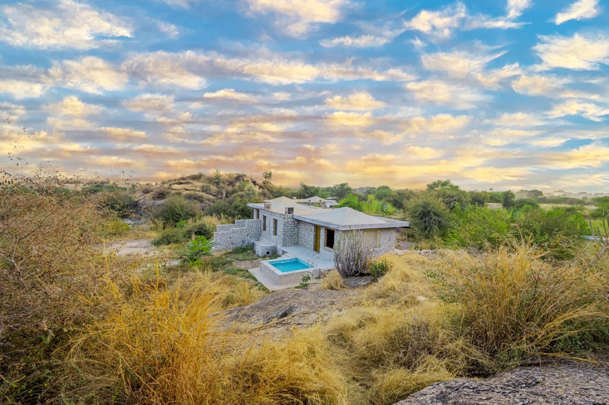 Clarks Safari Jawai Hotel Jawai Bandh Exterior photo